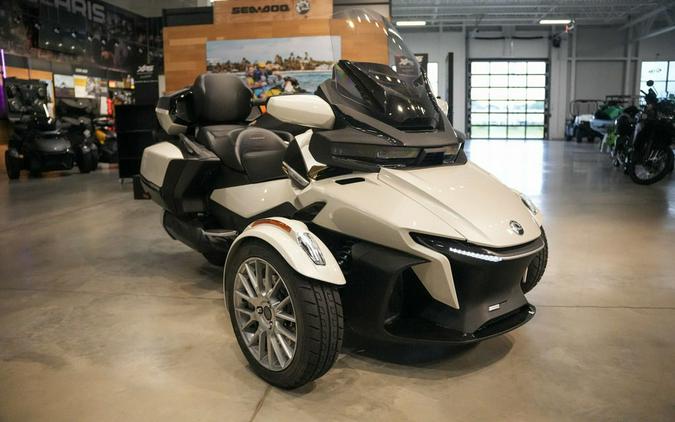 2026 Can-Am® Spyder RT