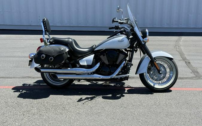 2021 Kawasaki Vulcan 900 Classic