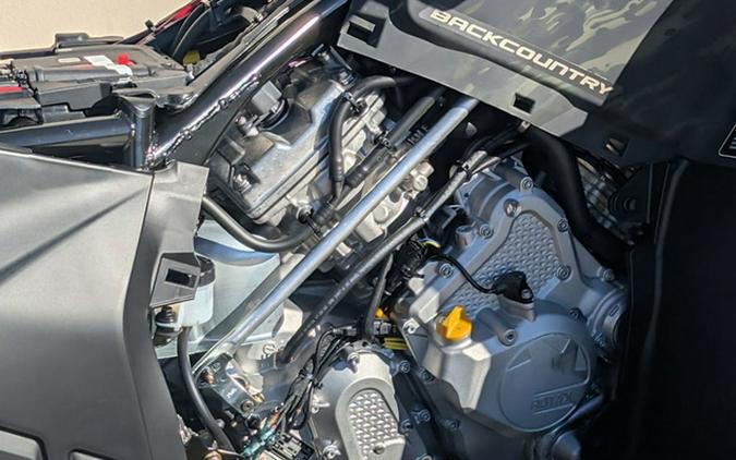 2027 Can-Am Outlander MAX Backcountry Multicam Dark Camo 7.6 In.