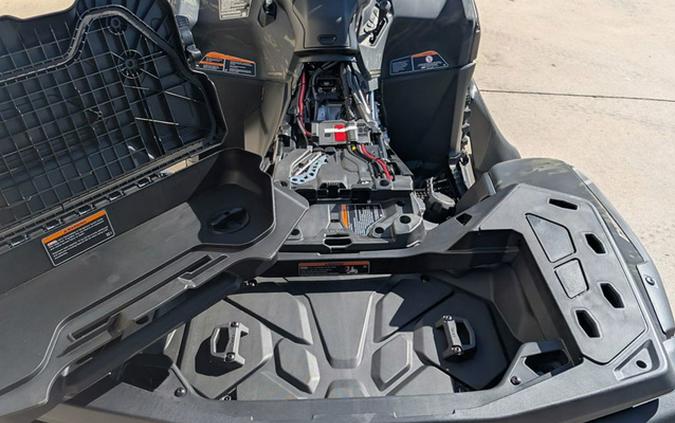 2027 Can-Am Outlander MAX Backcountry Multicam Dark Camo 7.6 In.