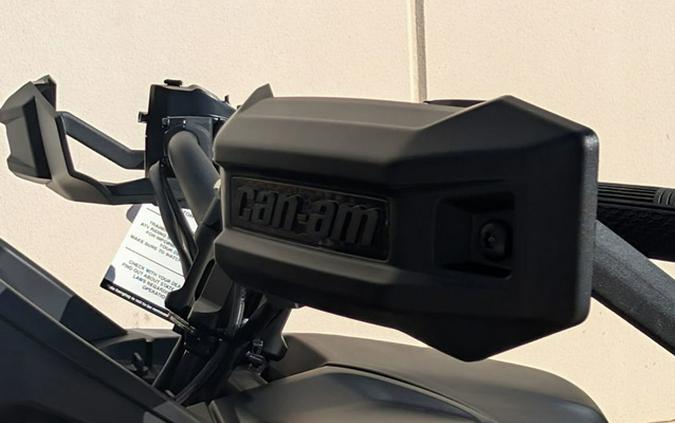 2027 Can-Am Outlander MAX Backcountry Multicam Dark Camo 7.6 In.