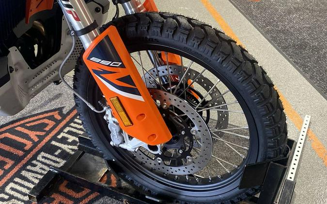 2024 KTM 890 Adventure R