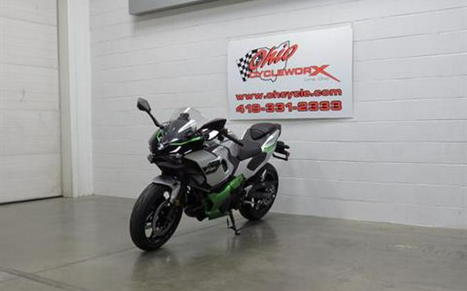 2024 Kawasaki Ninja 7 Hybrid ABS