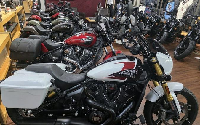 2025 Indian 101 Scout Ghost White Metallic With Graphics
