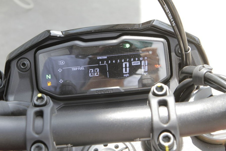 2026 Ducati Hypermotard 698 Mono RVE