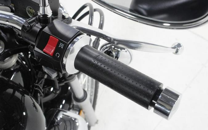 2026 Yamaha XV250T1B