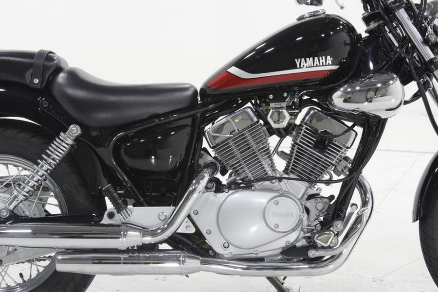 2026 Yamaha XV250T1B