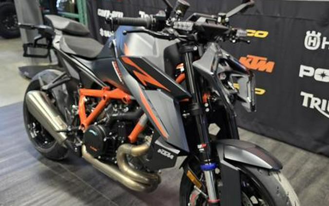 2026 KTM 1390 Super Duke R EVO