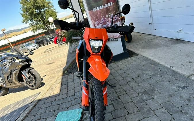 2025 KTM Enduro 390 R