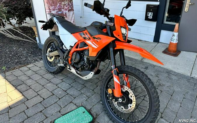 2025 KTM Enduro 390 R