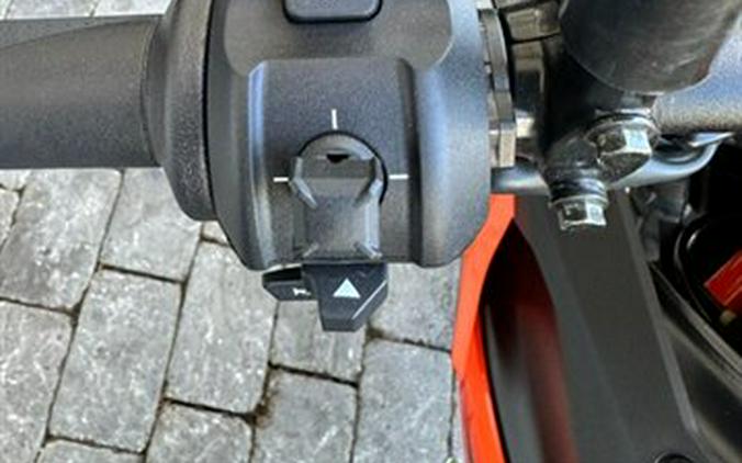 2025 KTM Enduro 390 R