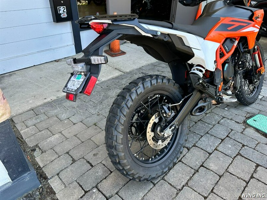 2025 KTM Enduro 390 R