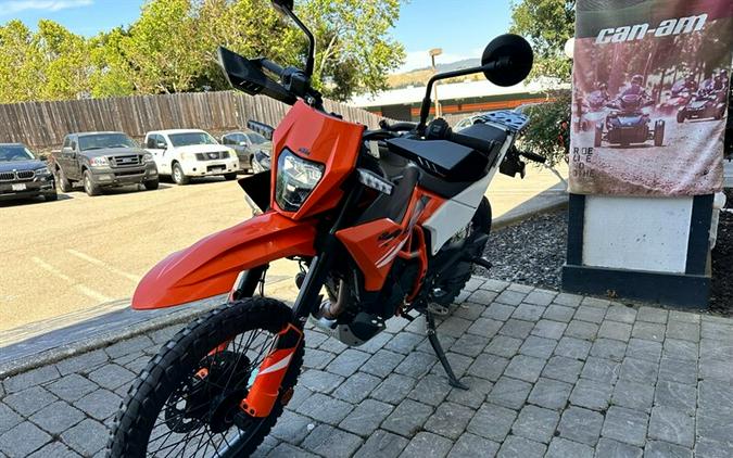 2025 KTM Enduro 390 R