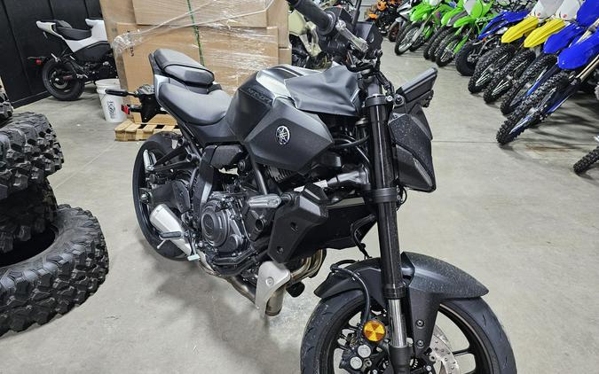 2025 Yamaha MT 07