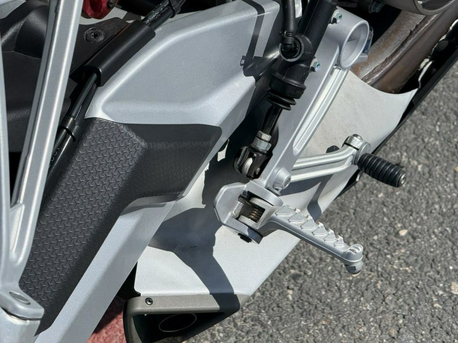 2022 Aprilia Tuono 660