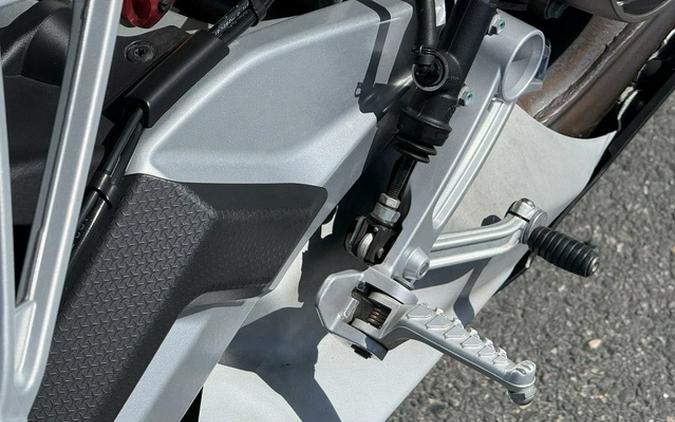 2022 Aprilia Tuono 660