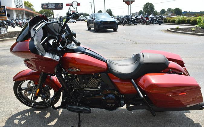 FLTRX 2025 Road Glide