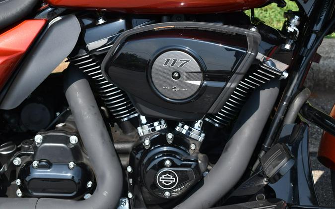 FLTRX 2025 Road Glide