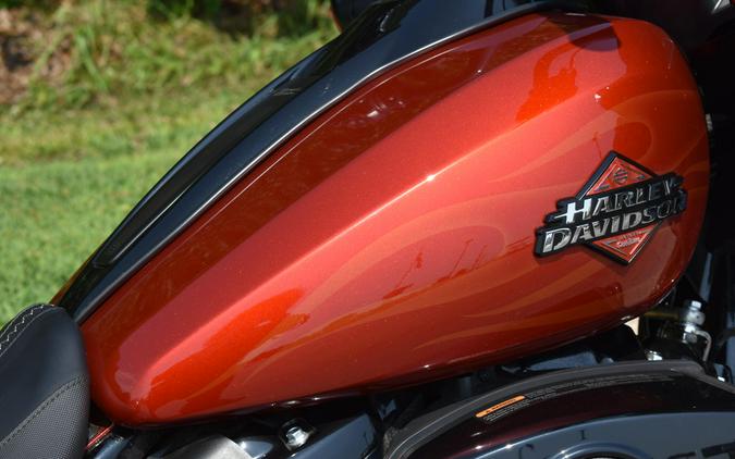 FLTRX 2025 Road Glide