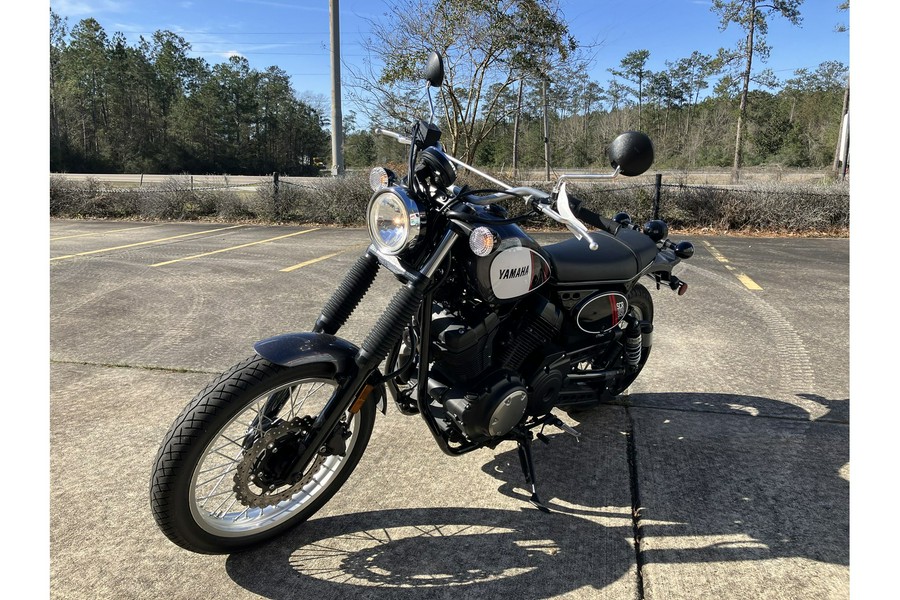 2017 Yamaha SCR950