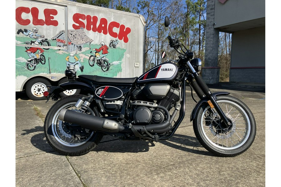 2017 Yamaha SCR950