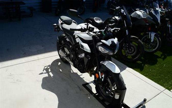 2024 Triumph Street Triple 765 R