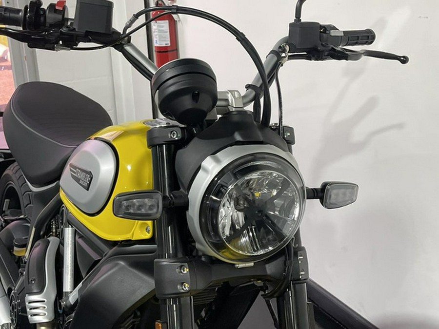 2023 Ducati Scrambler Icon 62 Yellow