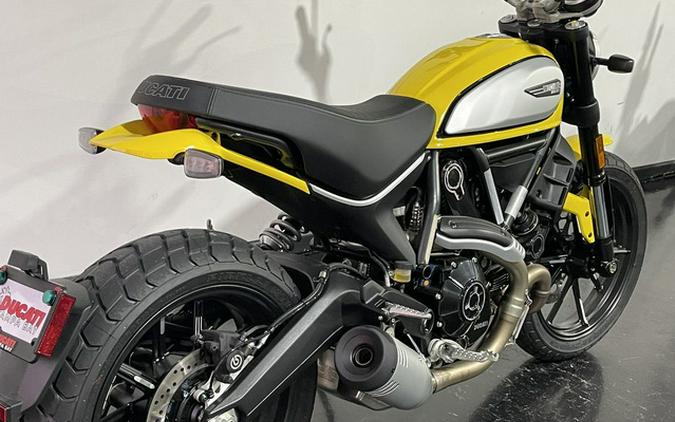 2023 Ducati Scrambler Icon 62 Yellow