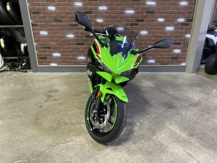 2024 Kawasaki Ninja® 500 KRT Edition