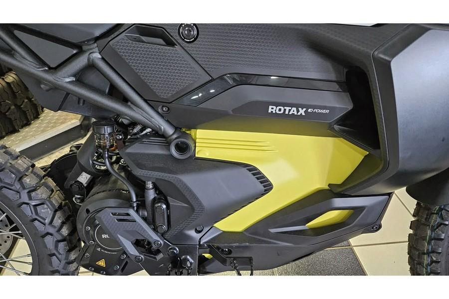 2025 Can-Am Origin® Base EV