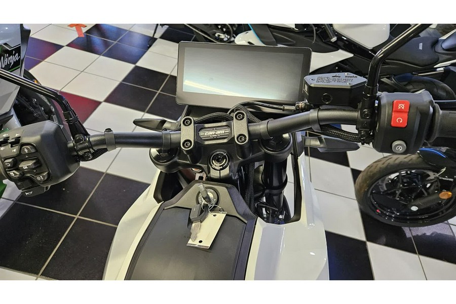 2025 Can-Am Origin® Base EV