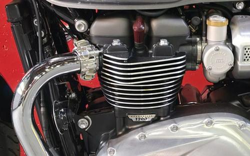 2025 Triumph Bonneville Speedmaster Pacific Blue Silver Ice