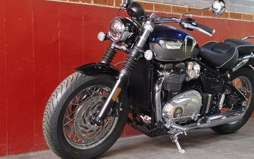 2025 Triumph Bonneville Speedmaster Pacific Blue Silver Ice