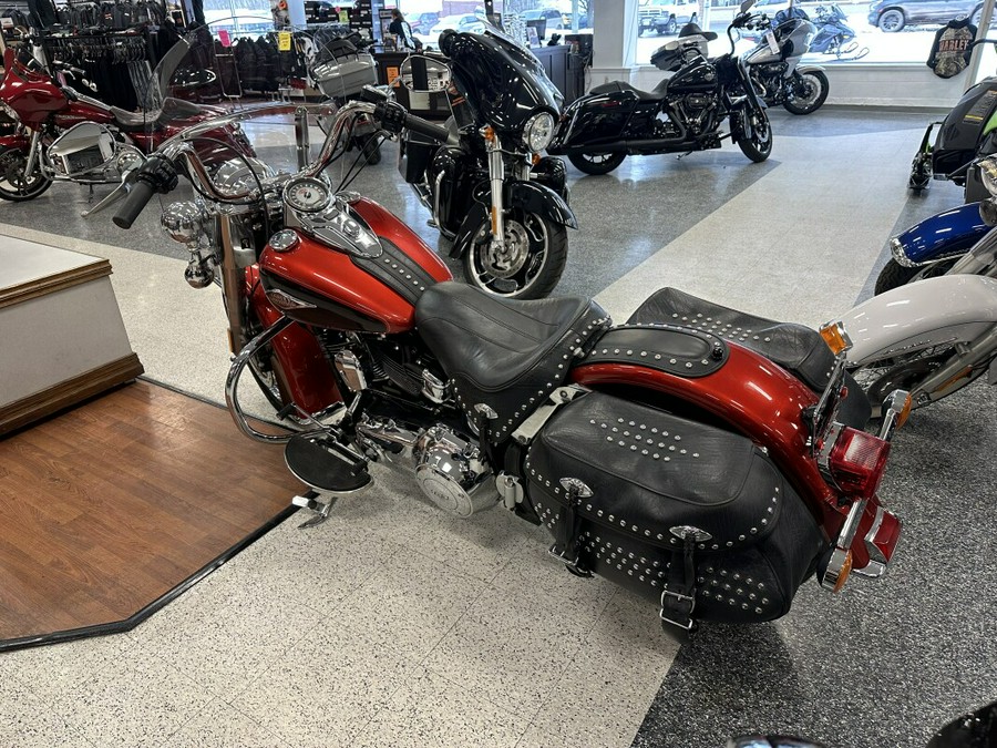 2013 Harley-Davidson® Heritage Softail® Classic Two-Tone Light Candy Root Beer/Dark Candy Root Beer