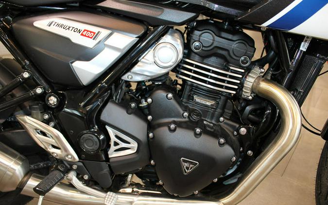2026 Triumph Thruxton 400 Pearl Metallic White / Storm Grey