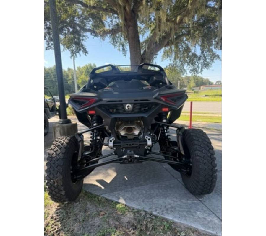 2026 Can-Am Maverick R MAX X Rc With Smart-Shox