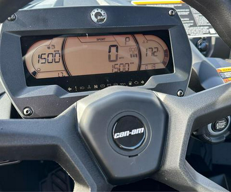 2024 Can-Am Commander XT-P