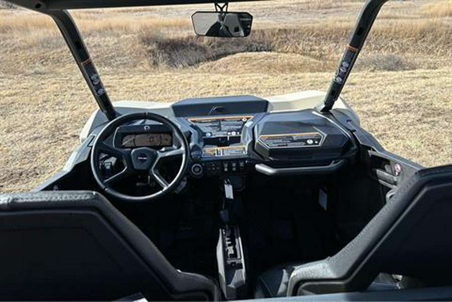 2024 Can-Am Commander XT-P