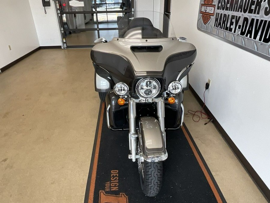 2023 Harley-Davidson® FLHTCUTG - Tri Glide® Ultra