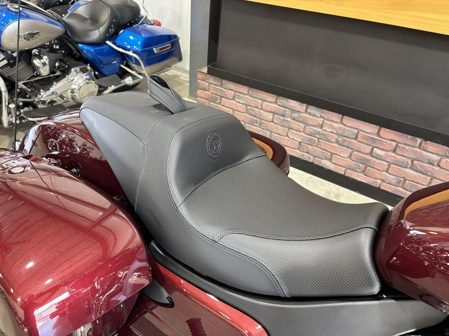 2022 Indian Motorcycle® Challenger® Limited Maroon Metallic