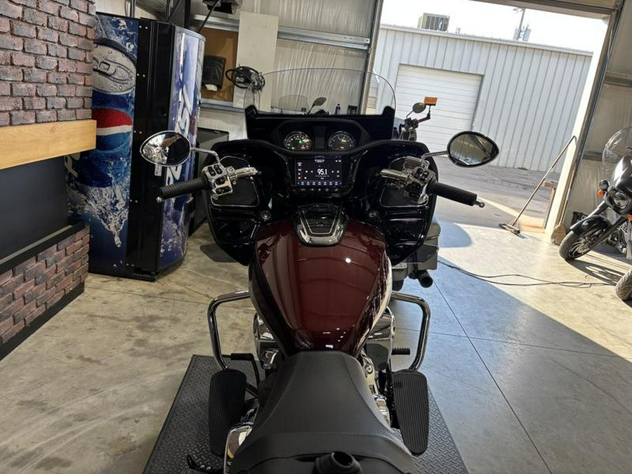 2022 Indian Motorcycle® Challenger® Limited Maroon Metallic