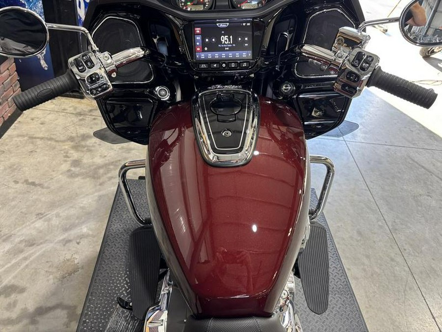 2022 Indian Motorcycle® Challenger® Limited Maroon Metallic