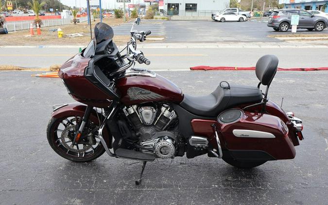2022 Indian Challenger Limited Maroon Metallic