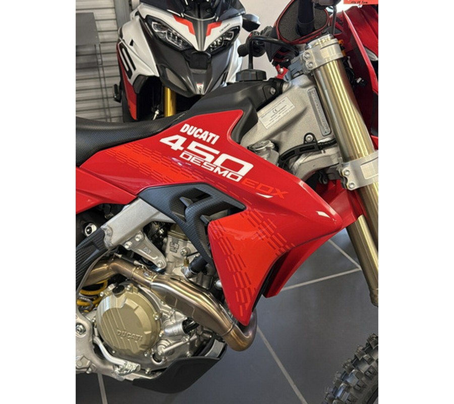 2026 Ducati Desmo450 EDX