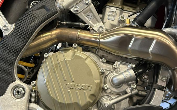2026 Ducati Desmo450 EDX