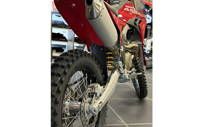 2026 Ducati Desmo450 EDX