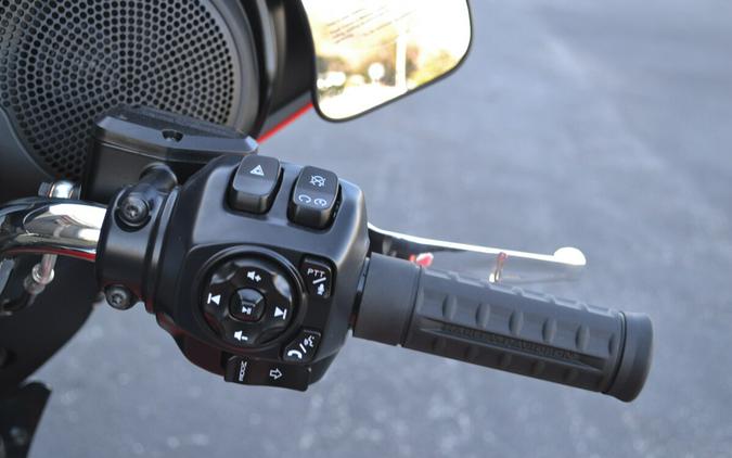 2026 Harley-Davidson® Street Glide® Blood Orange - FLHX