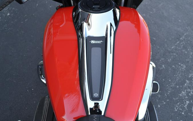 2026 Harley-Davidson® Street Glide® Blood Orange - FLHX