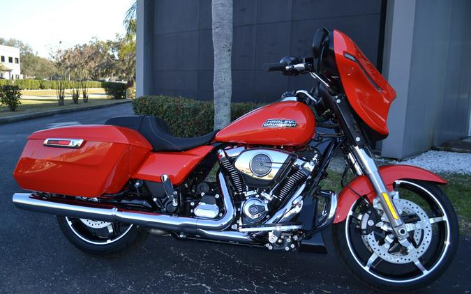 2026 Harley-Davidson® Street Glide® Blood Orange - FLHX