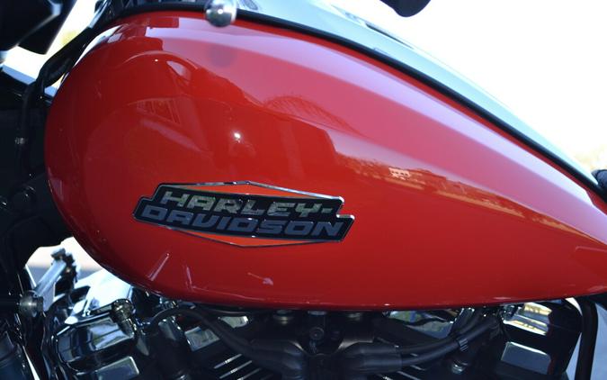 2026 Harley-Davidson® Street Glide® Blood Orange - FLHX